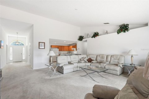 Casa en venta en Deltona, Florida, 4 dormitorios, 236.16 m2 № 2215809 - foto 29