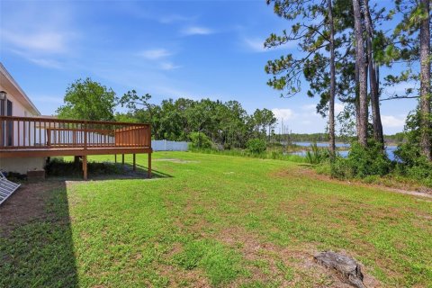 Casa en venta en Deltona, Florida, 4 dormitorios, 236.16 m2 № 2215809 - foto 11
