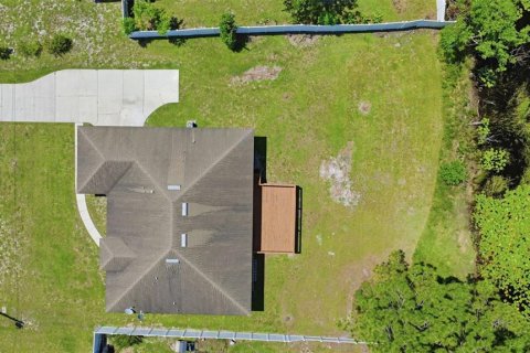 Casa en venta en Deltona, Florida, 4 dormitorios, 236.16 m2 № 2215809 - foto 23
