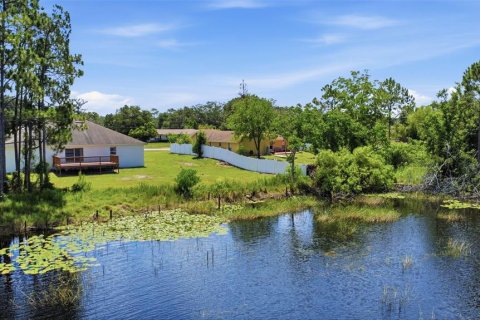Casa en venta en Deltona, Florida, 4 dormitorios, 236.16 m2 № 2215809 - foto 20