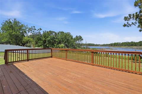 Casa en venta en Deltona, Florida, 4 dormitorios, 236.16 m2 № 2215809 - foto 15