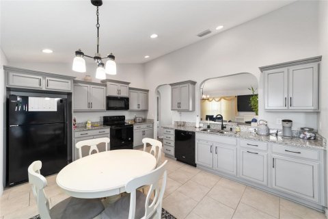 House in Ocala, Florida 3 bedrooms, 141.86 sq.m. № 1527981 - photo 22