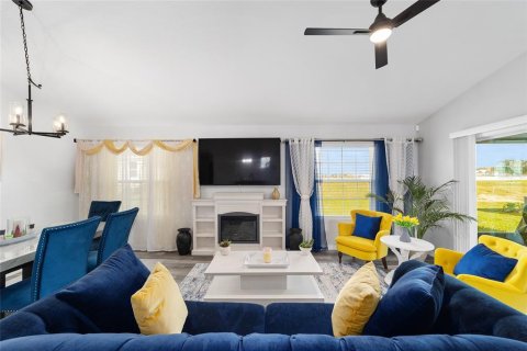 House in Ocala, Florida 3 bedrooms, 141.86 sq.m. № 1527981 - photo 12