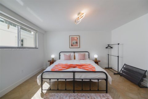 Condo in Sunny Isles Beach, Florida, 2 bedrooms № 2013508 - photo 27