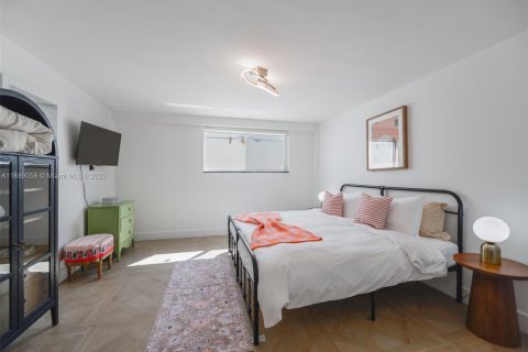 Copropriété à vendre à Sunny Isles Beach, Floride: 2 chambres, 133.78 m2 № 2013508 - photo 25