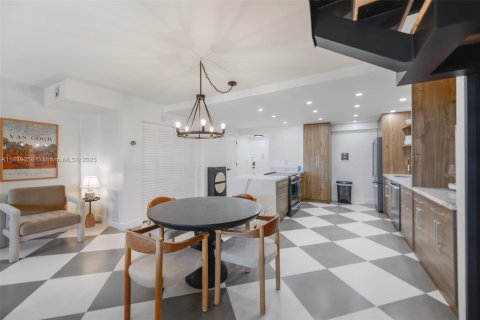 Copropriété à vendre à Sunny Isles Beach, Floride: 2 chambres, 133.78 m2 № 2013508 - photo 9