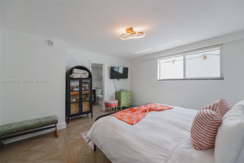 Condo in Sunny Isles Beach, Florida, 2 bedrooms № 2013508 - photo 28