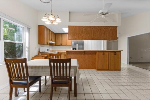 Villa ou maison à vendre à Homosassa, Floride: 2 chambres, 191.66 m2 № 1902121 - photo 9