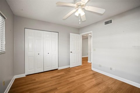 Condo in Clearwater, Florida, 3 bedrooms  № 2099480 - photo 20