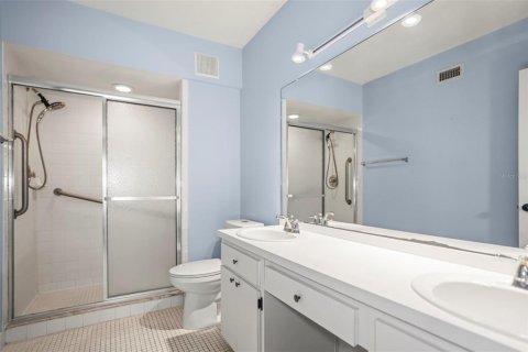 Condo in Clearwater, Florida, 3 bedrooms  № 2099480 - photo 17