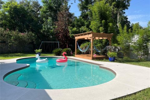 Villa ou maison à Longwood, Floride 4 chambres, 137.12 m2 № 2358848