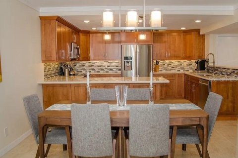 Condominio en venta en Clearwater, Florida, 2 dormitorios, 120.59 m2 № 2093233 - foto 10