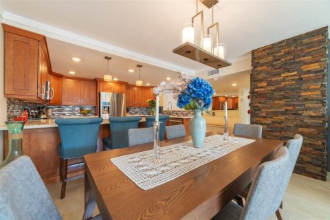 Condominio en venta en Clearwater, Florida, 2 dormitorios, 120.59 m2 № 2093233 - foto 9