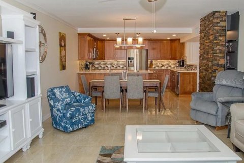 Condominio en venta en Clearwater, Florida, 2 dormitorios, 120.59 m2 № 2093233 - foto 14