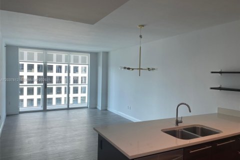 Купить кондоминиум в Майами, Флорида 1 спальня, 68.56м2, № 2145836 - фото 14