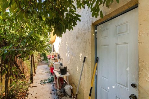 Купить виллу или дом в Норт-Лодердейл, Флорида 3 спальни, 160.81м2, № 1974766 - фото 28