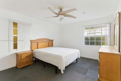 Купить виллу или дом в Норт-Лодердейл, Флорида 3 спальни, 160.81м2, № 1974766 - фото 22