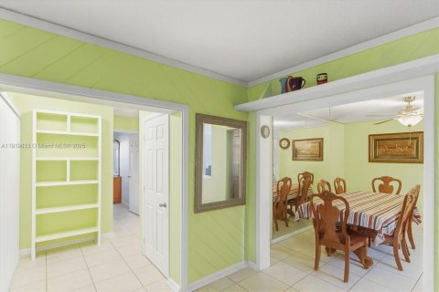 Купить виллу или дом в Норт-Лодердейл, Флорида 3 спальни, 160.81м2, № 1974766 - фото 11