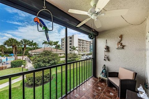 Condominio en alquiler en South Pasadena, Florida, 1 dormitorio, 81.29 m2 № 2111130 - foto 17