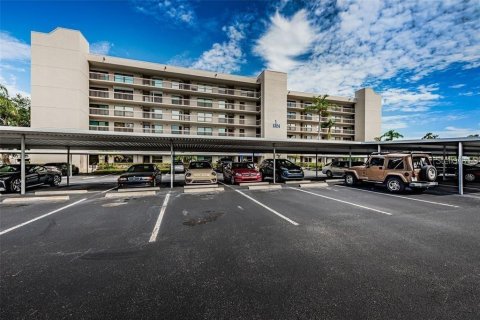 Estudio en el Condominio en South Pasadena, Florida  № 2111130