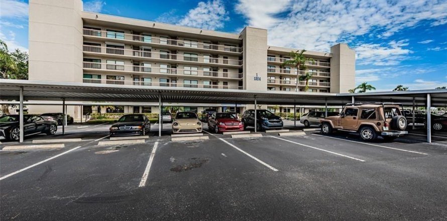 Estudio en el Condominio en South Pasadena, Florida № 2111130