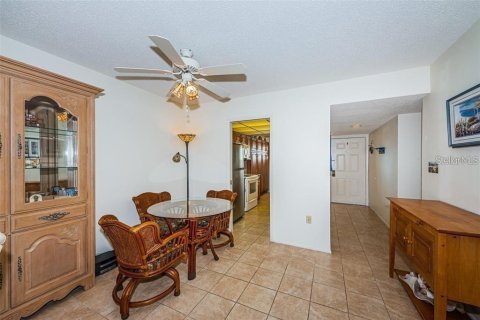 Condominio en alquiler en South Pasadena, Florida, 1 dormitorio, 81.29 m2 № 2111130 - foto 14