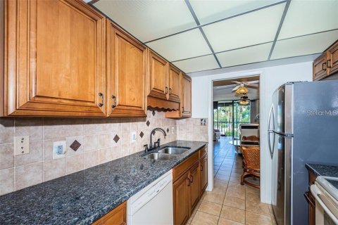 Condominio en alquiler en South Pasadena, Florida, 1 dormitorio, 81.29 m2 № 2111130 - foto 5