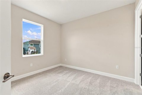 Casa en venta en Apopka, Florida, 4 dormitorios, 280.75 m2 № 2237193 - foto 11