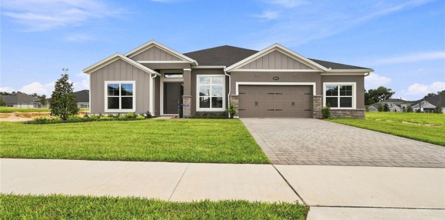 Casa en Apopka, Florida 4 dormitorios, 280.75 m2 № 2237193