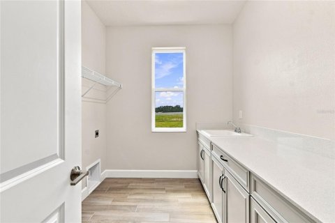 Casa en venta en Apopka, Florida, 4 dormitorios, 280.75 m2 № 2237193 - foto 28
