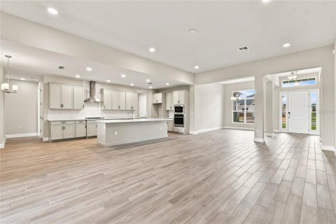 Casa en venta en Apopka, Florida, 4 dormitorios, 280.75 m2 № 2237193 - foto 8