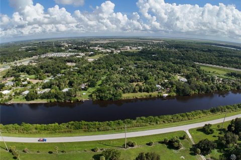 Land in Indiantown, Florida № 2130616 - photo 18