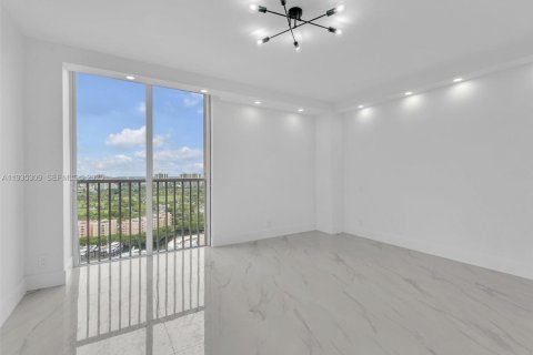 Copropriété à louer à Aventura, Floride: 3 chambres, 175.31 m2 № 1993708 - photo 20