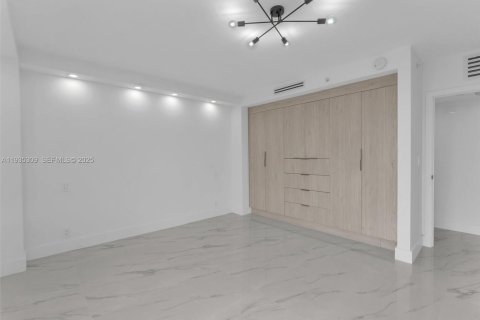 Copropriété à louer à Aventura, Floride: 3 chambres, 175.31 m2 № 1993708 - photo 22