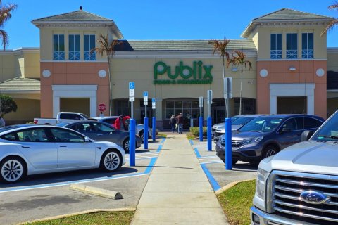 Propiedad comercial en venta en Port St. Lucie, Florida № 2245483 - foto 28