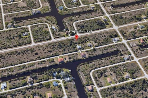 Land in Port Charlotte, Florida № 2160765 - photo 3