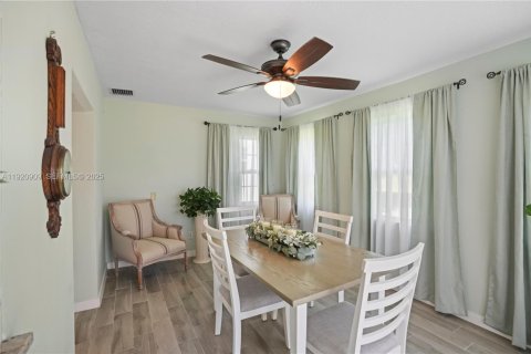 Casa en venta en Boynton Beach, Florida, 2 dormitorios, 94.02 m2 № 1976411 - foto 10