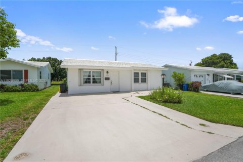 Casa en venta en Boynton Beach, Florida, 2 dormitorios, 94.02 m2 № 1976411 - foto 4