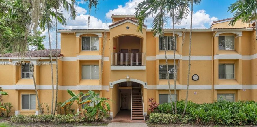 Condo in Oakland Park, Florida, 1 bedroom № 1838706