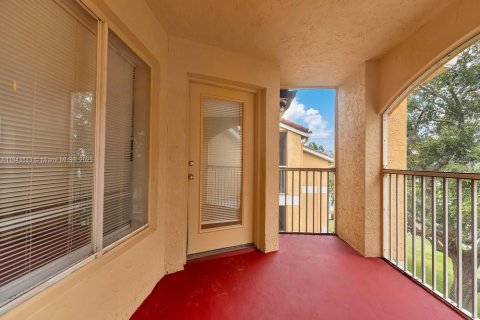 Condo in Oakland Park, Florida, 1 bedroom  № 1838706 - photo 22