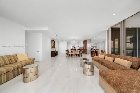 Copropriété à louer à Bal Harbour, Floride: 3 chambres, 261.33 m2 № 1868473 - photo 8