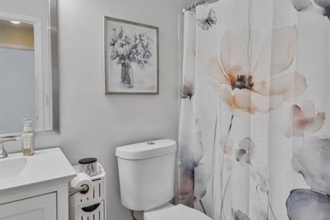 Condo in Tampa, Florida, 1 bedroom  № 2093767 - photo 17
