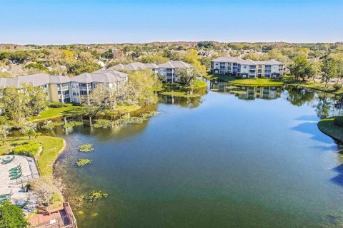 Condo in Tampa, Florida, 1 bedroom  № 2093767 - photo 25