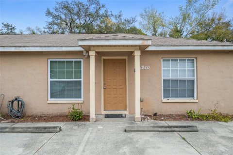 Immobilier commercial à vendre à Spring Hill, Floride: 6 chambres, 239.13 m2 № 2426027 - photo 4