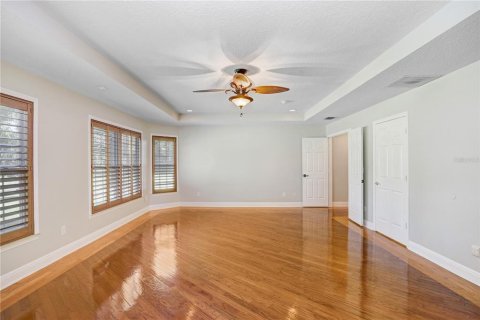 House in Lutz, Florida 5 bedrooms, 318.56 sq.m. № 1516532 - photo 27