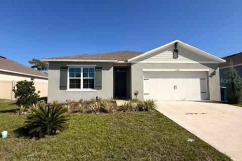 Villa ou maison à louer à Haines City, Floride: 4 chambres, 170.01 m2 № 2402789 - photo 2
