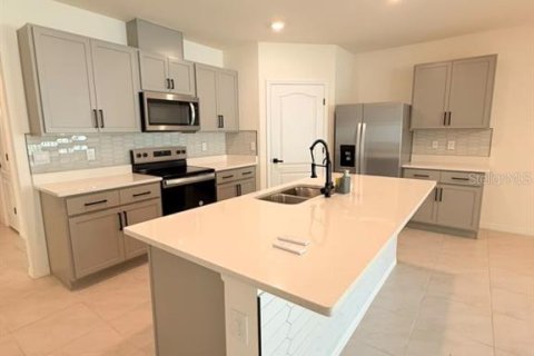 Villa ou maison à louer à Haines City, Floride: 4 chambres, 170.01 m2 № 2402789 - photo 19