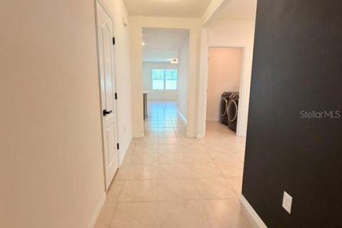 Villa ou maison à louer à Haines City, Floride: 4 chambres, 170.01 m2 № 2402789 - photo 12