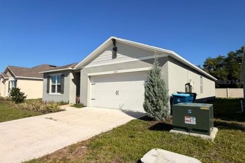 Villa ou maison à louer à Haines City, Floride: 4 chambres, 170.01 m2 № 2402789 - photo 13