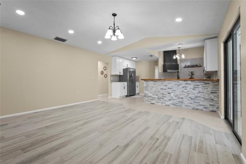 House in Sarasota, Florida 3 bedrooms, 175.12 sq.m. № 1854457 - photo 26